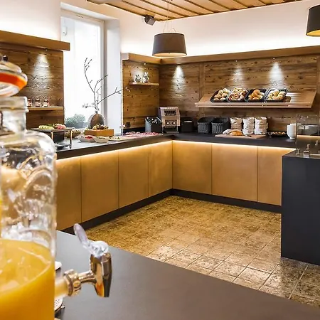 Restaurant Torkel 4*