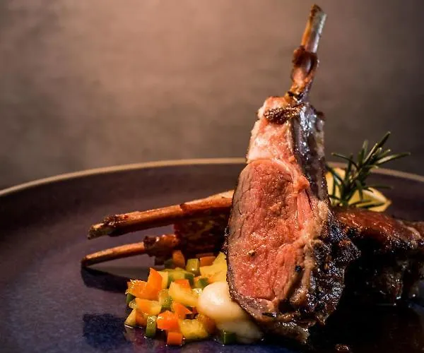 Restaurant Torkel 4*